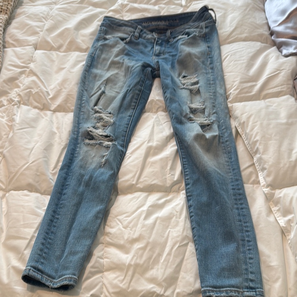 American Eagle Outfitters Blue Skinny Jeans Distressed size 2 short